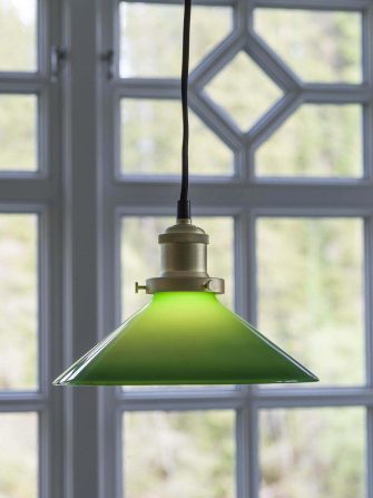 Szklana zielona lampa wisząca stożek August